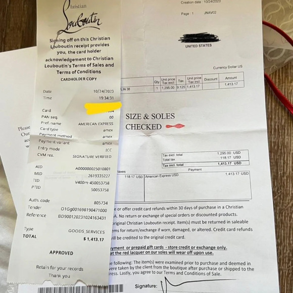 Christian Louboutin

Sporty Kate Booty 80MM Patent Leather Boots NIB - Picture 10 of 10